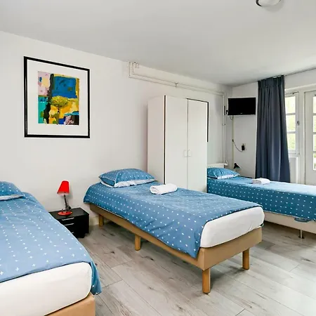Bed & Breakfast Living & Sleeping *